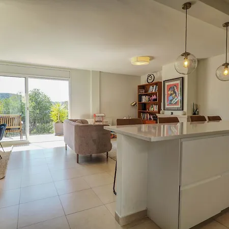 Βίλα Riera By Hello Homes *