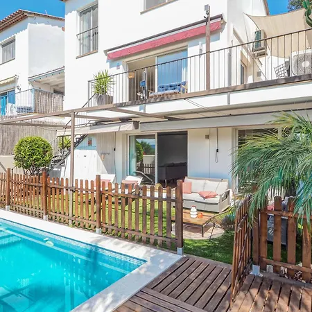 Riera By Hello Homes Σίτζες