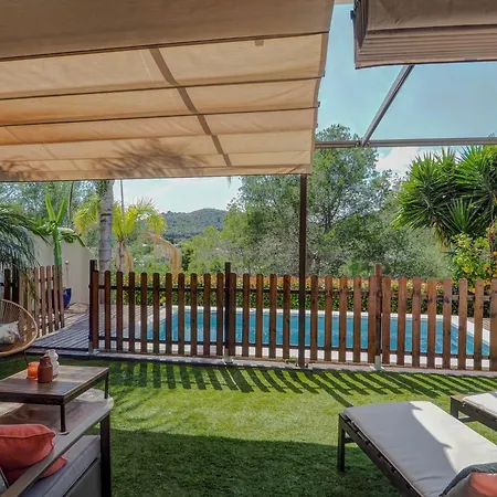 Vila Riera By Hello Homes *