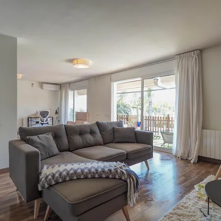 Vila Riera By Hello Homes *
