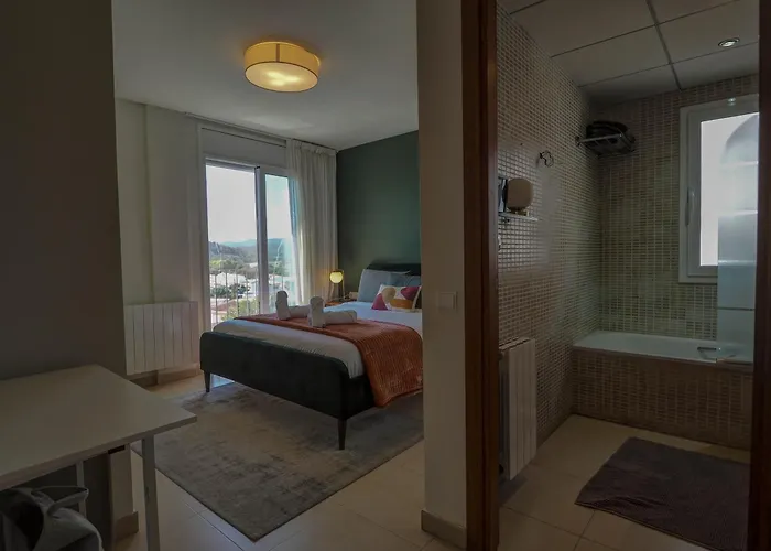 Riera By Hello Homes *