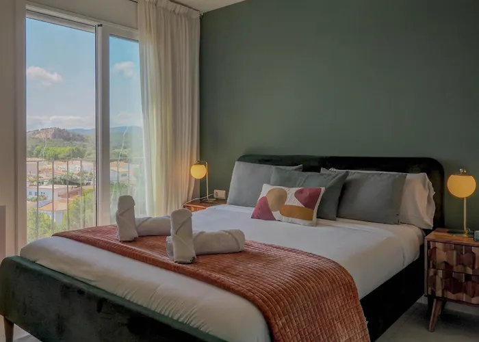 Villa Riera By Hello Homes *