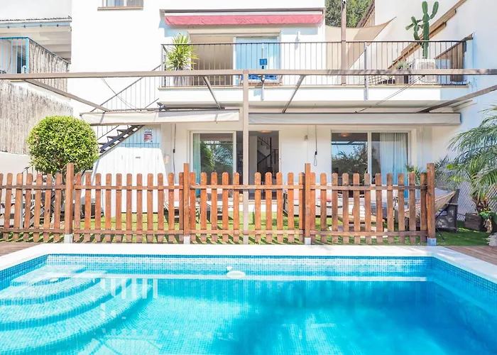 Riera By Hello Homes Villa