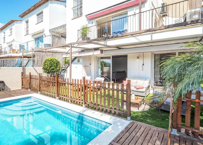 Riera By Hello Homes Villa